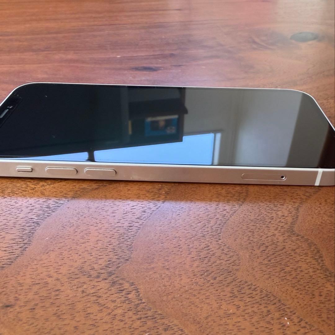 iPhone12 126GB ホワイト　ジャンク品