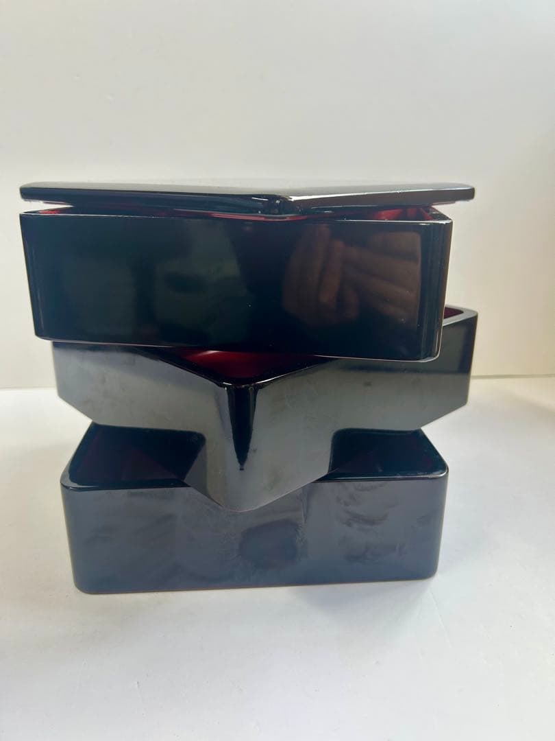 【美品】木製 漆器 三段重 黒塗 重箱 黒 内朱 会津塗り 天然木 アンティーク