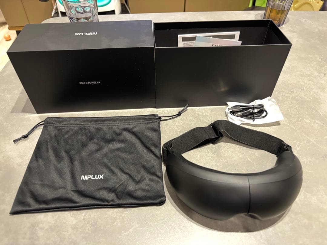 NIPLUX アイマッサージャー アイウォーマー　EMS機能付き