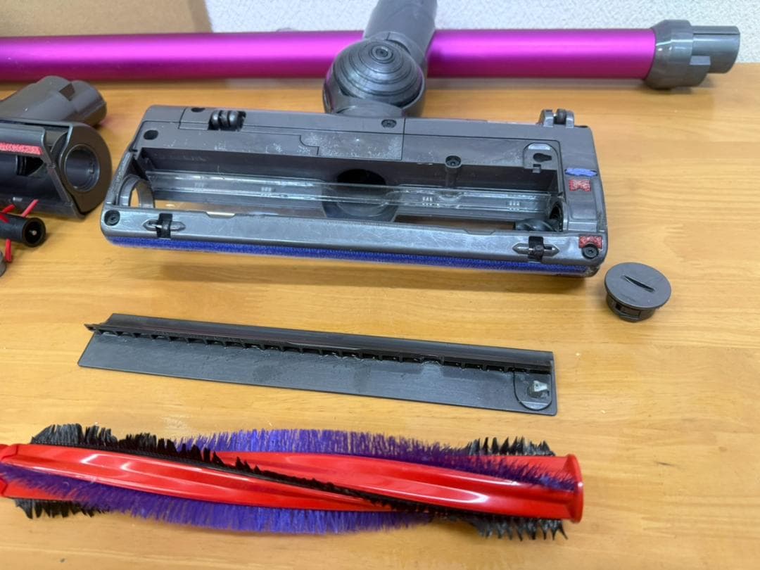 ダイソン V6 スティッククリーナー SV07 コードレス掃除機