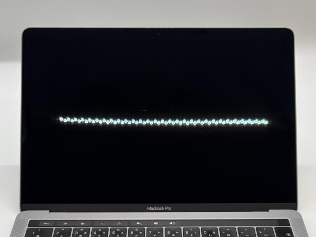 良好な状態、高性能、Macbook Pro 2019、13\"、8GB、256GB