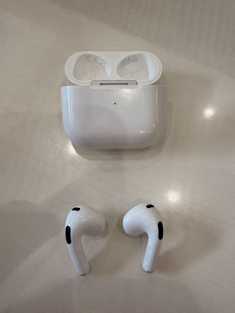 AirPods3 本体＋充電ケース