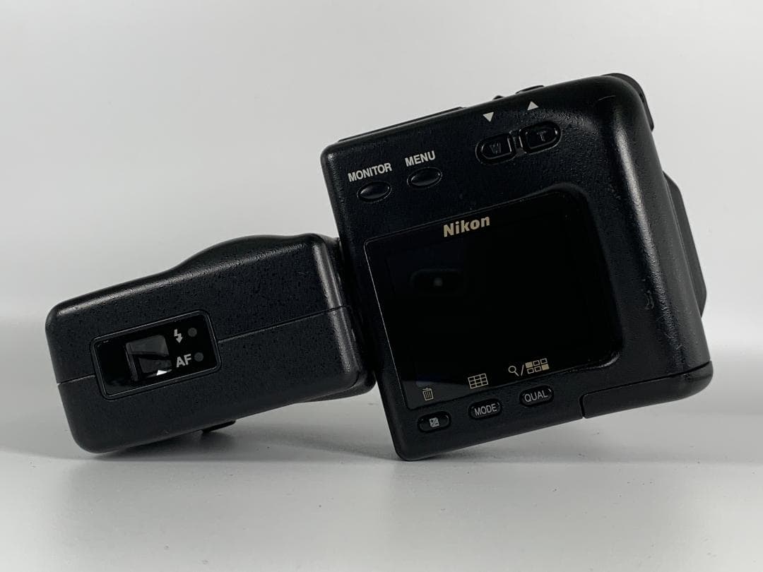 専用 動作品 NIKON COOLPIX950 CF付