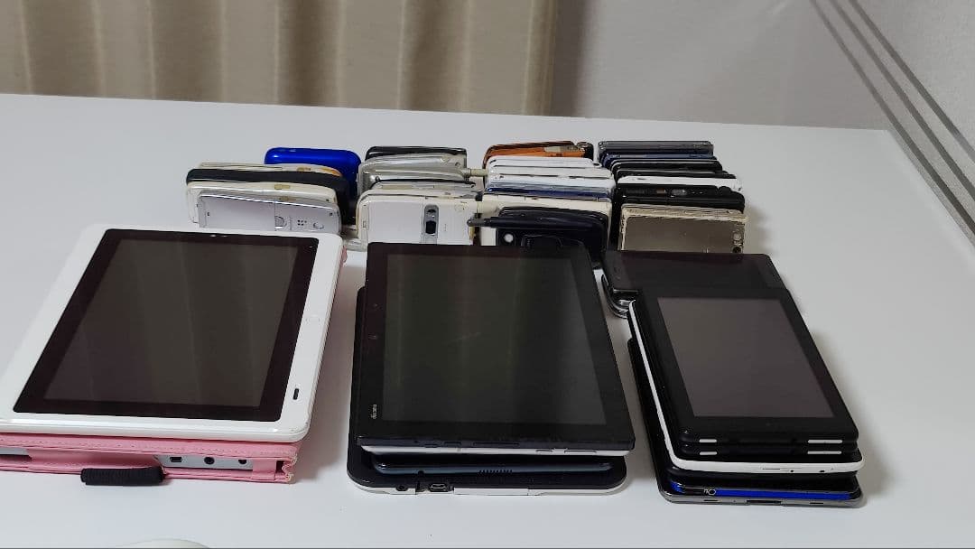 60台✨まとめ売り✨ ガラケー・スマホ・タブレットまとめ 60台セット✨