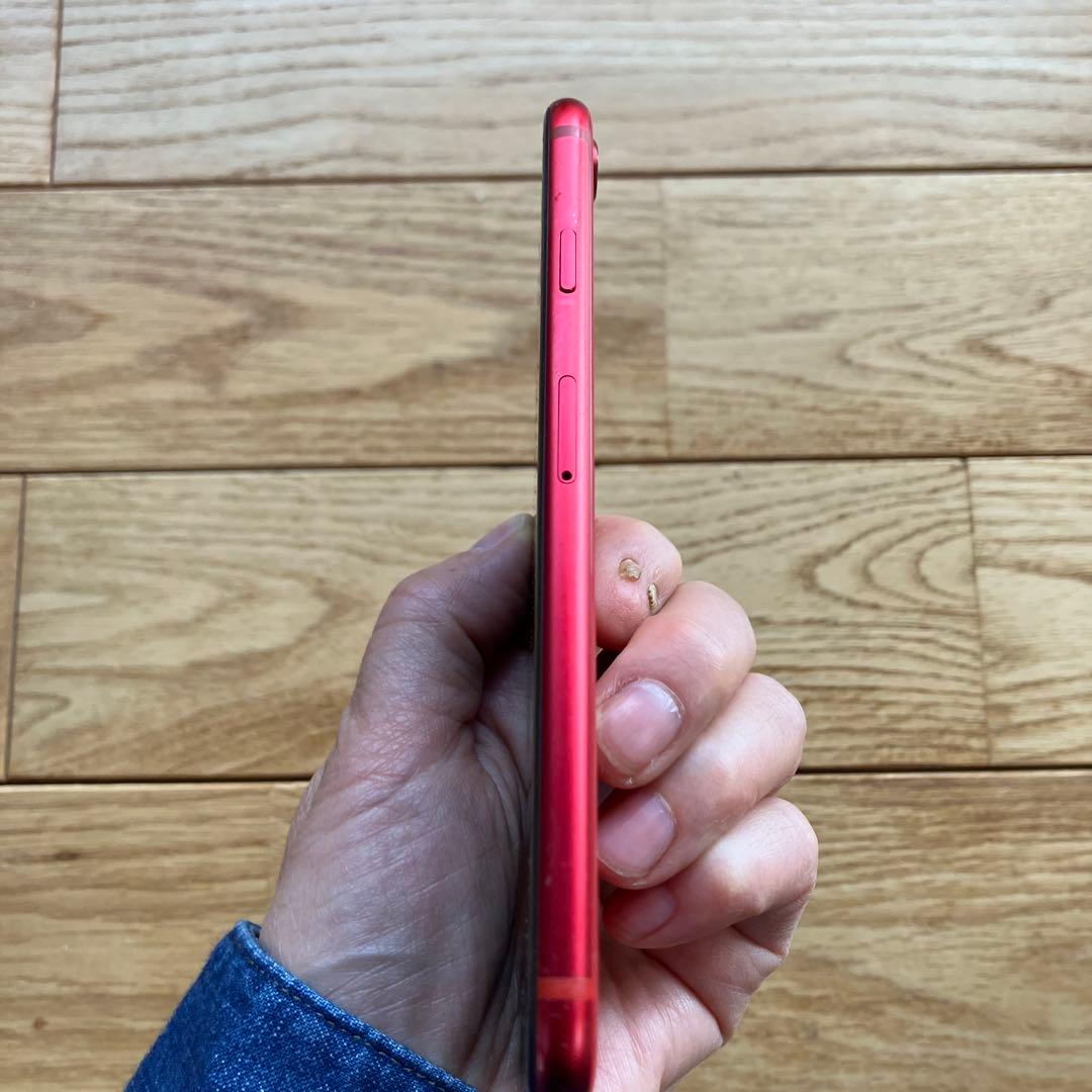 Iphoe se 第二世代　レッド　64GB