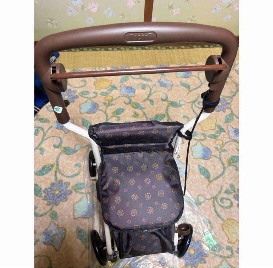 ほぼ未使用！幸和製作所　折りたたみ式シルバーカー