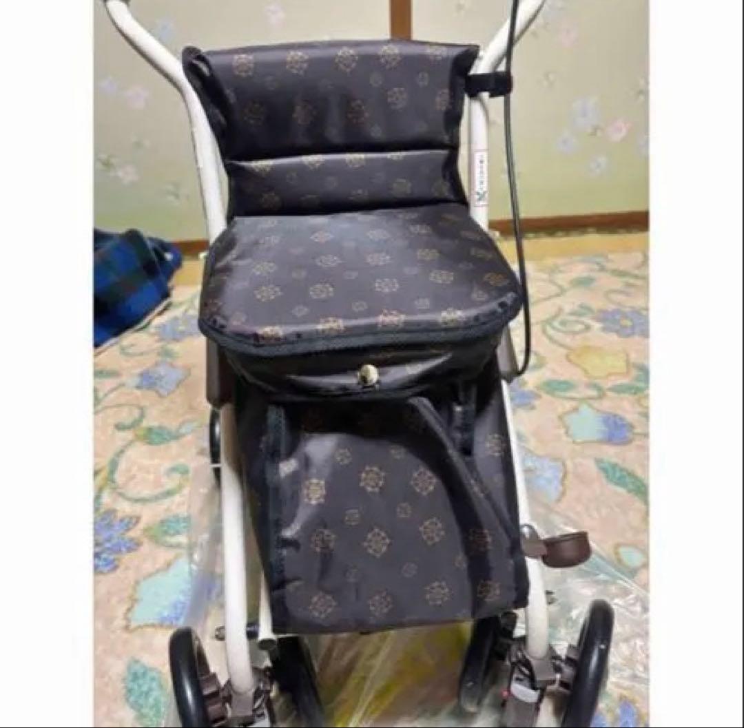 ほぼ未使用！幸和製作所　折りたたみ式シルバーカー