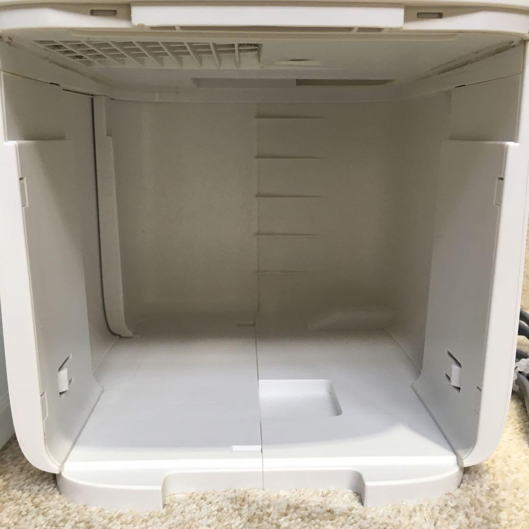 SHARP 加熱気化式加湿機　HV-L75E8-W