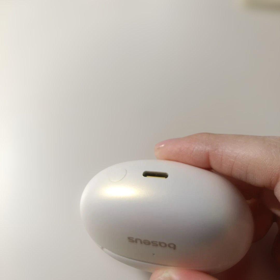 Baseus Bowie MC1 Pro ワイヤレスイヤホン　美品