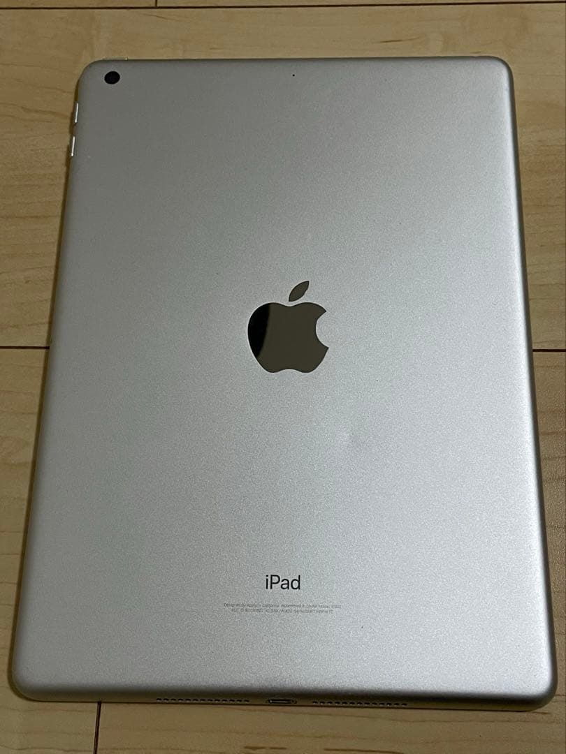 iPad 第5世代 (9.7インチ) 32GB WiFiモデル
