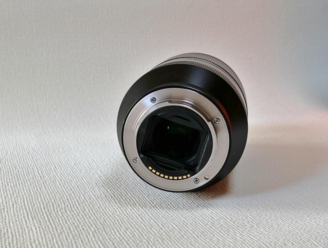 Sony α7Ⅳ ミラーレス一眼カメラと FE 24-240mmレンズのセット
