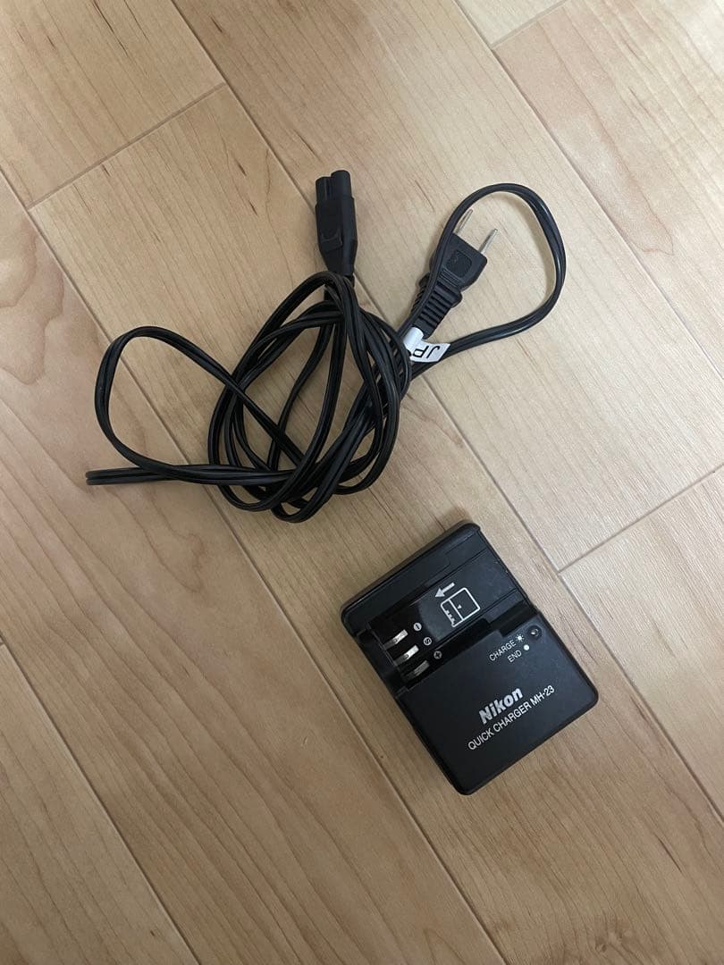 【美品】Nikon デジタル一眼レフ D60 レンズ付き