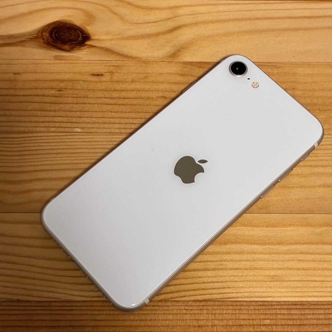 yy17280D バッテリー新品　iPhoneSE第3世代64GB SIMフリー