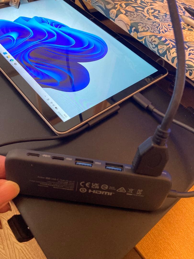 Surface Go3 i3 8GB ペン付 お絵描き可 クリスタOK
