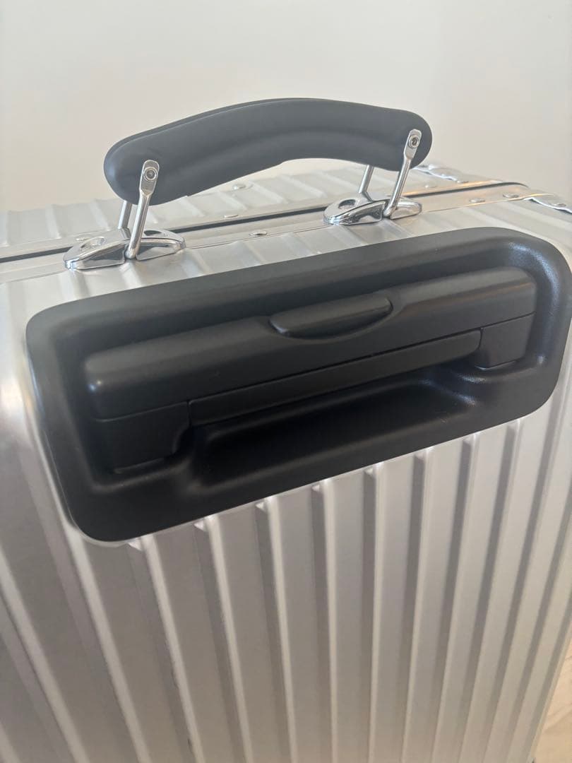 ほぼ未使用　RIMOWA クラシックキャビン　キャリー