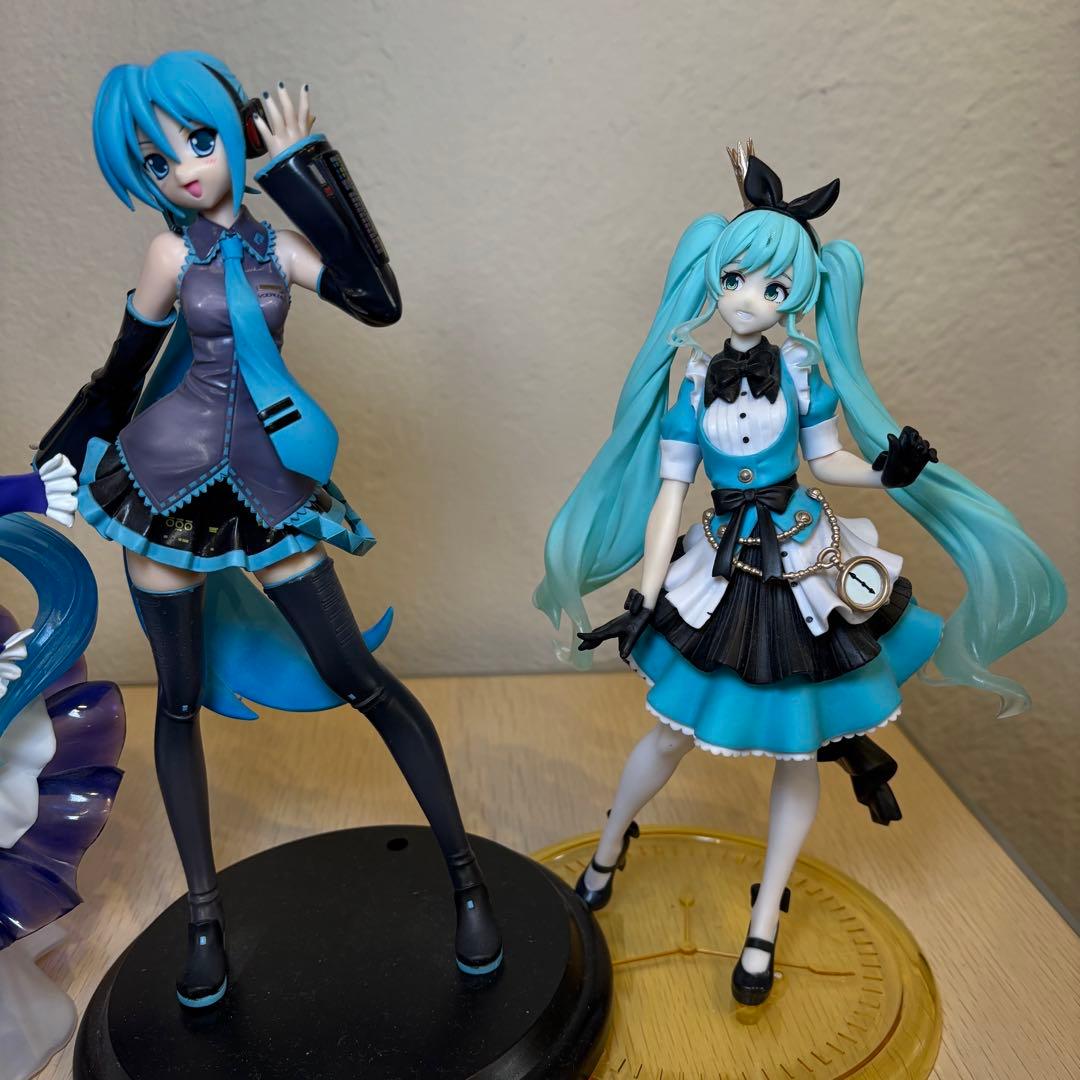 初音ミク フィギュア7体セット 箱つき 人形