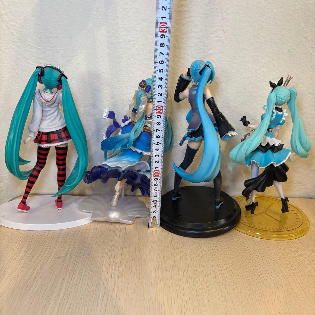 初音ミク フィギュア7体セット 箱つき 人形