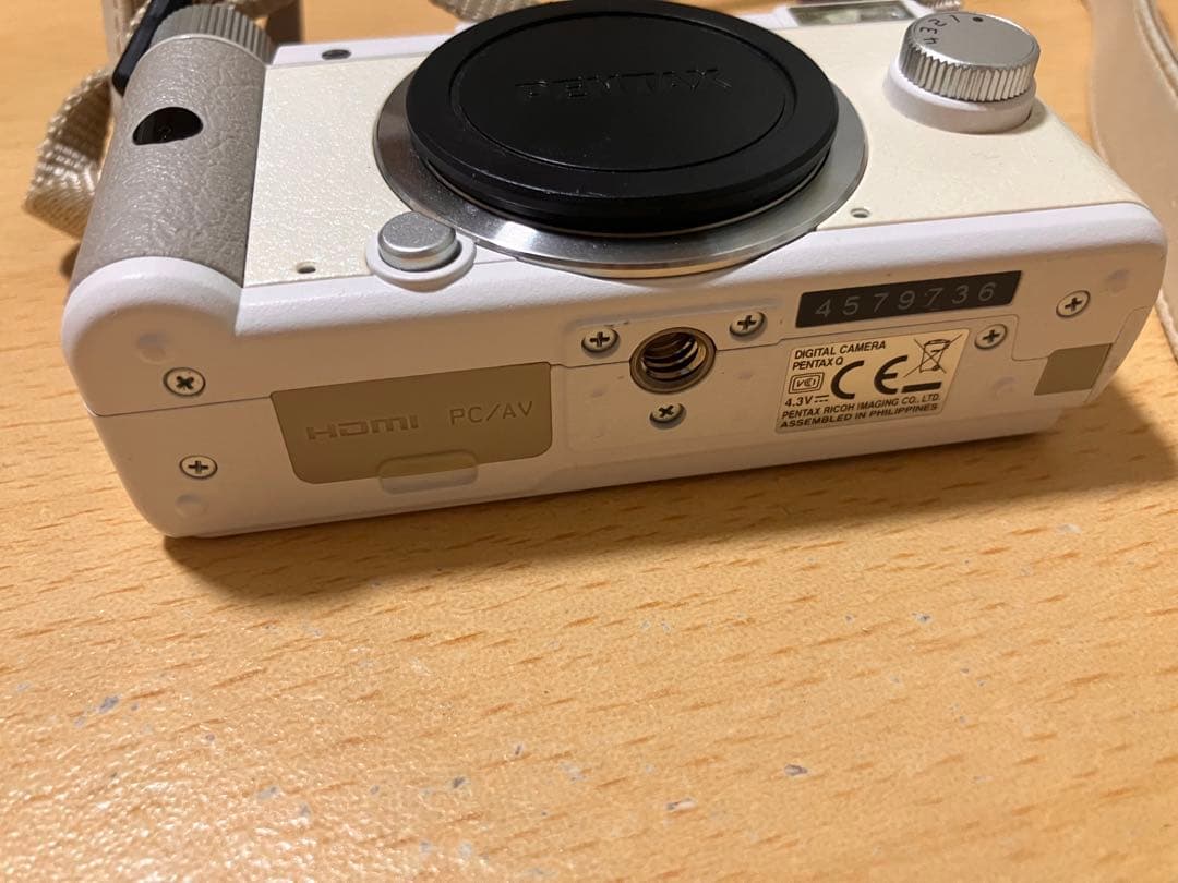 PENTAX コンパクトデジタルカメラ ホワイト