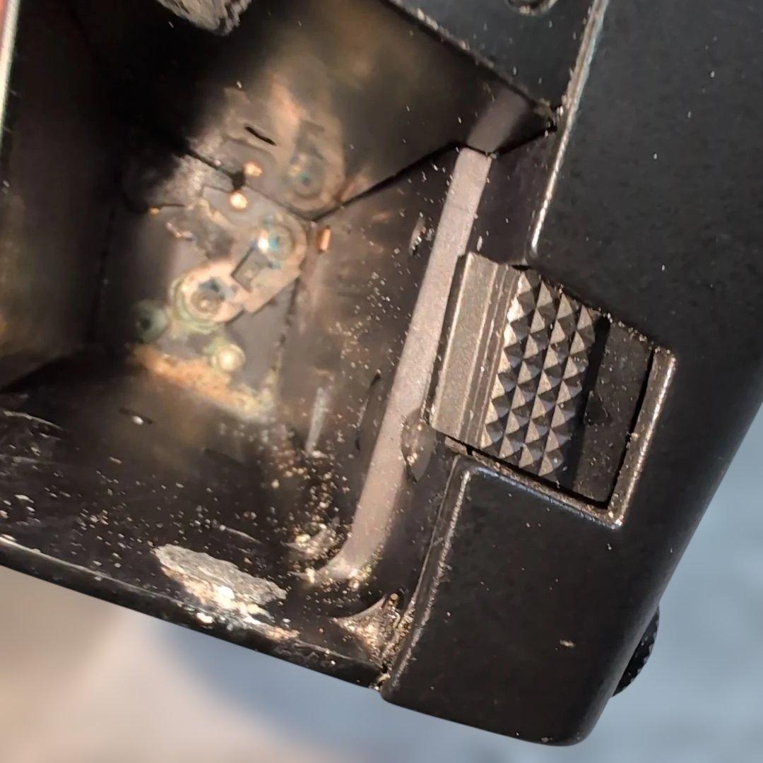 ★NIKON F3+ MD-4+Nikkor 35~135 mm（ジャンク）