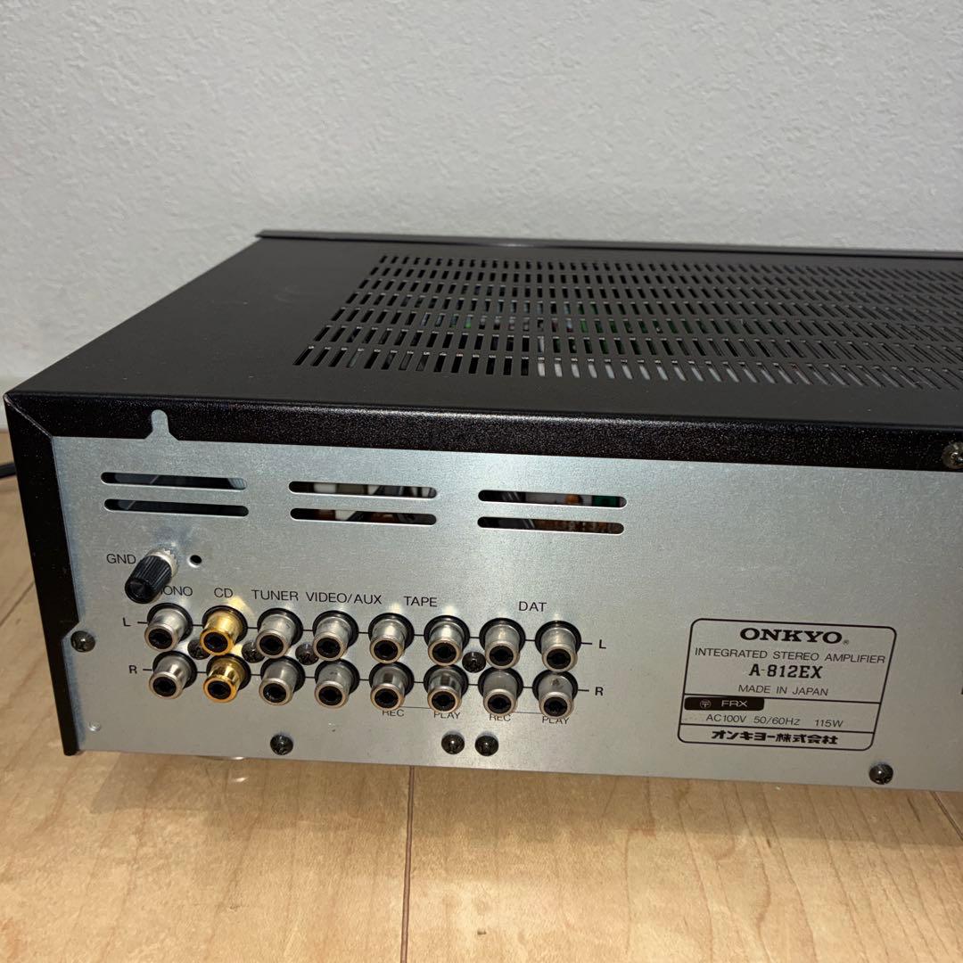 onkyo A-812EX プリメインアンプです いい音です！！完動品