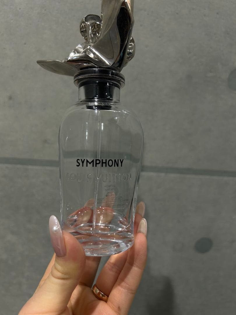 LOUIS VUITTON SYMPHONY 香水　残量1/6