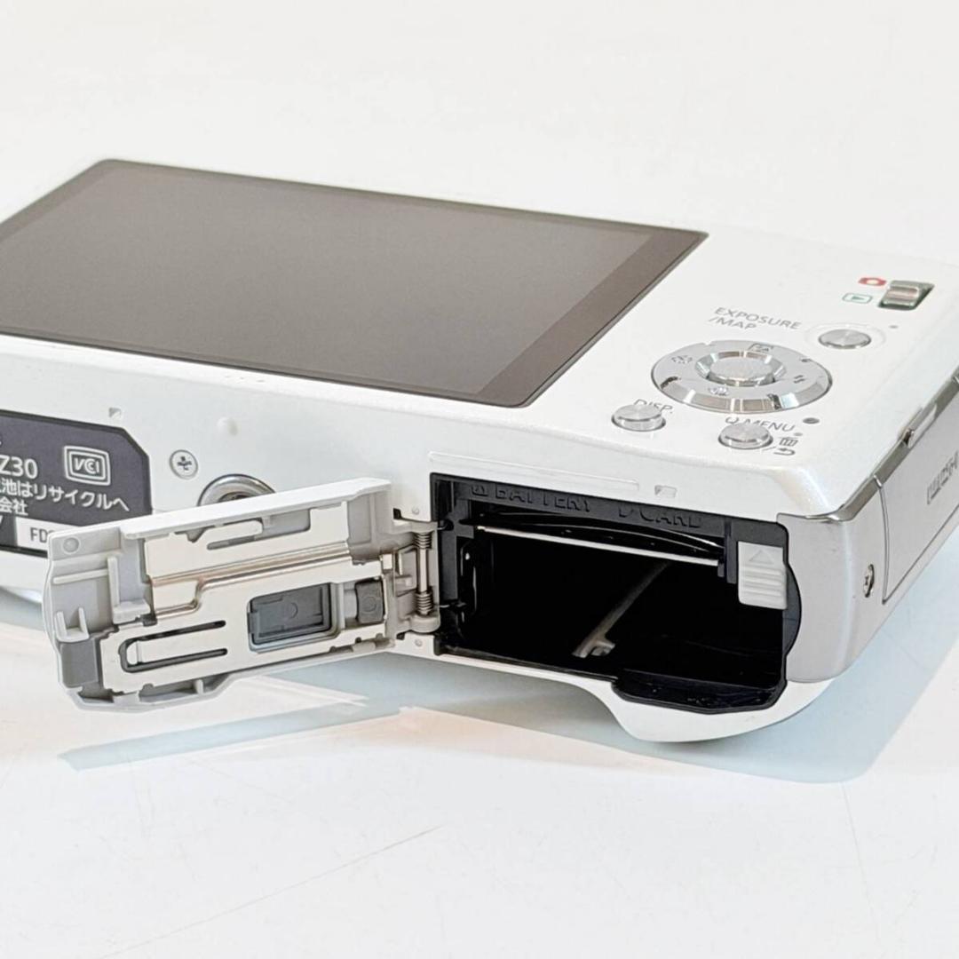 甲AK191　美品　送料無料　即購入可能　スピード発送　デジタルカメラ