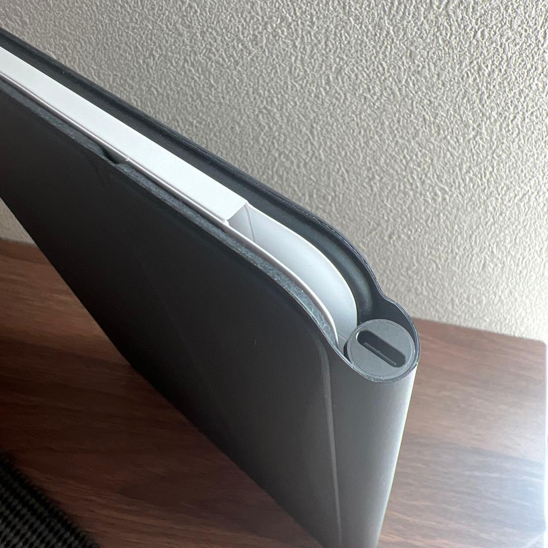 【美品】Apple iPad Magic Keyboard ブラック　日本語配列