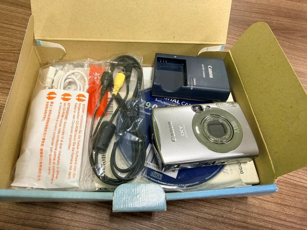 Canon IXY DIGITAL 900 IS 完品 通電・稼働◎ F4843