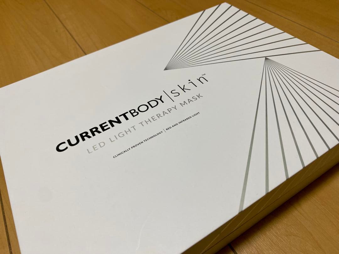 CURRENTBODY skin LEDライトセラピーマスク シリーズ1