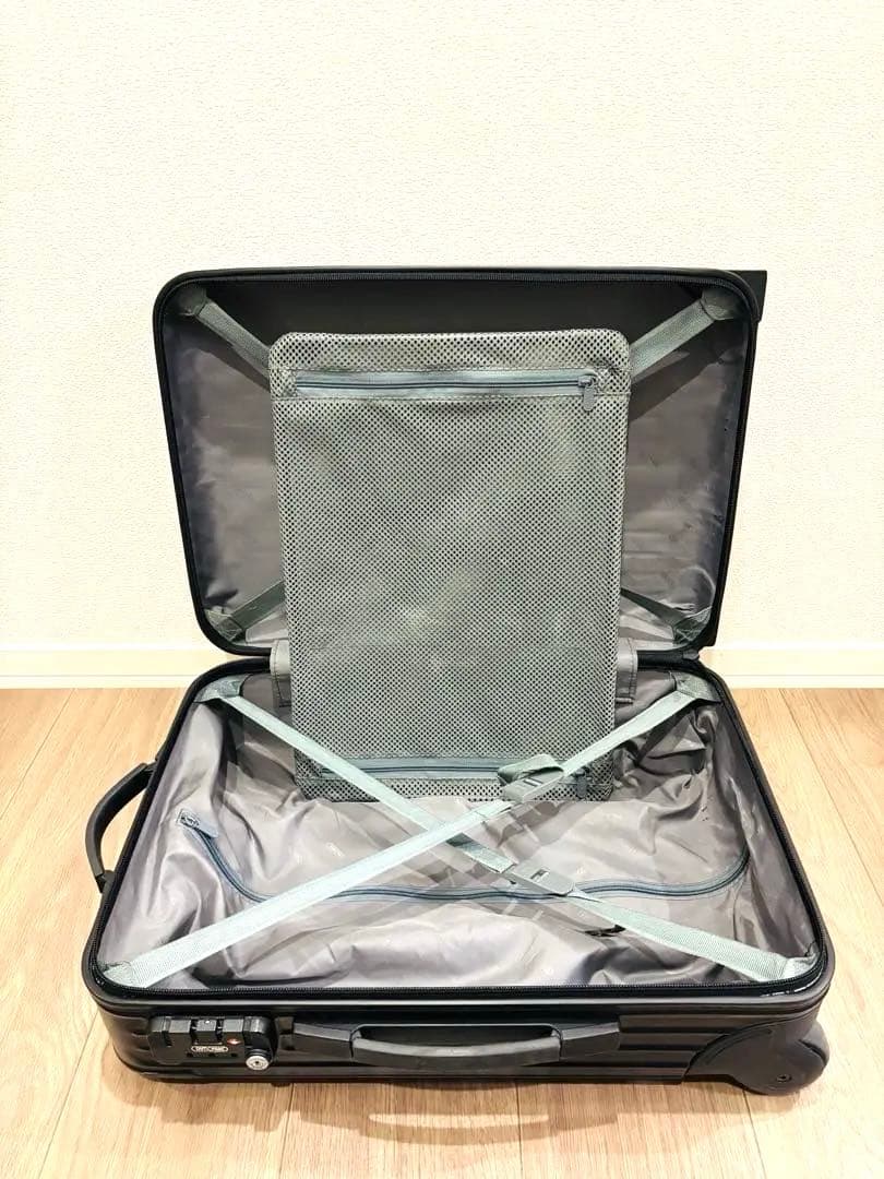 RIMOWA Salsa リモワ サルサ スーツケース（ブラック）機内持込　2輪