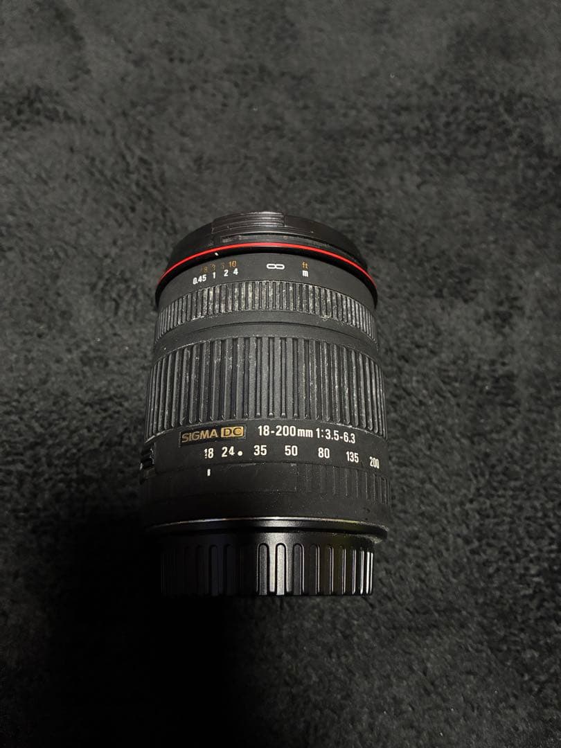 SIGMA 18-200mm f/3.5-6.3 DC ズームレンズ