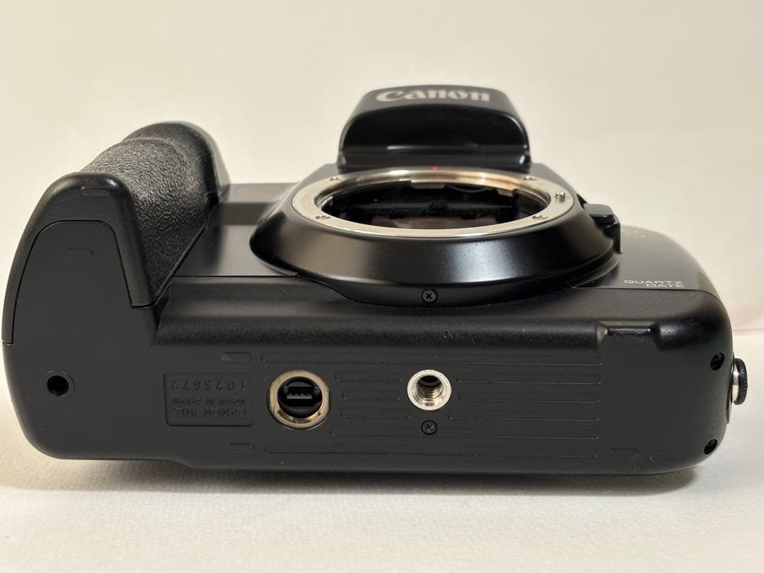 フィルム一眼レフ Canon EOS5 QD VG10 28-105mm付き