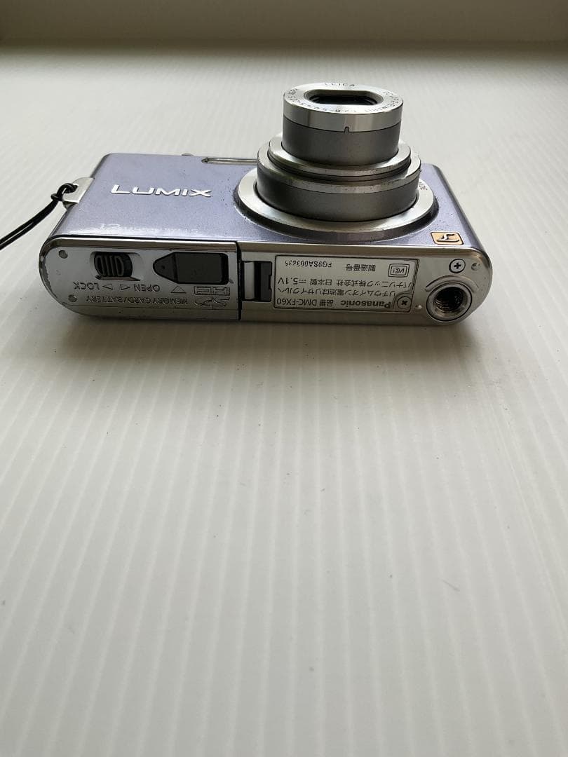 【X'mas sale!!】　Panasonic　LUMIX DMC-FX60