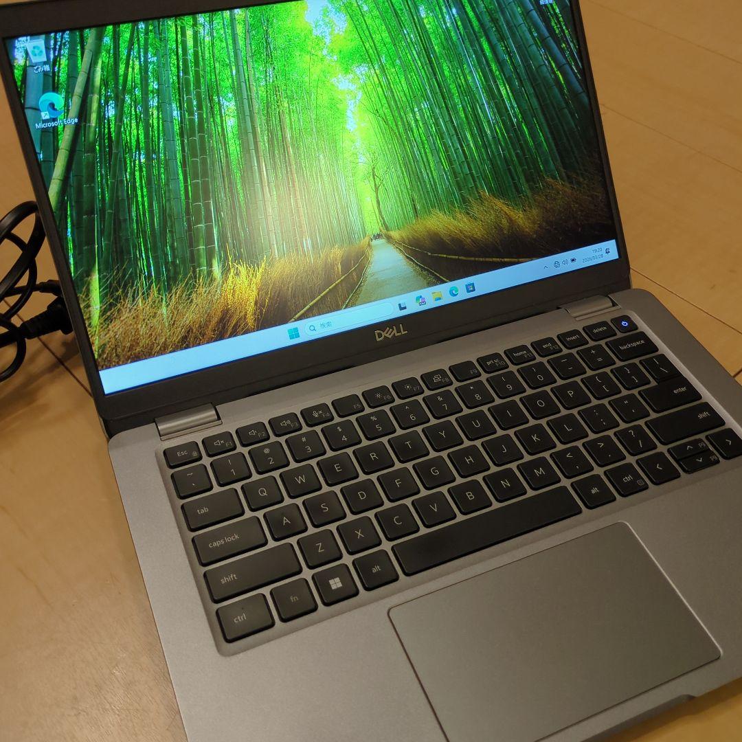 第12世代i7搭載 軽量13.3型ノートPC 16GB SSD256GBサクサク