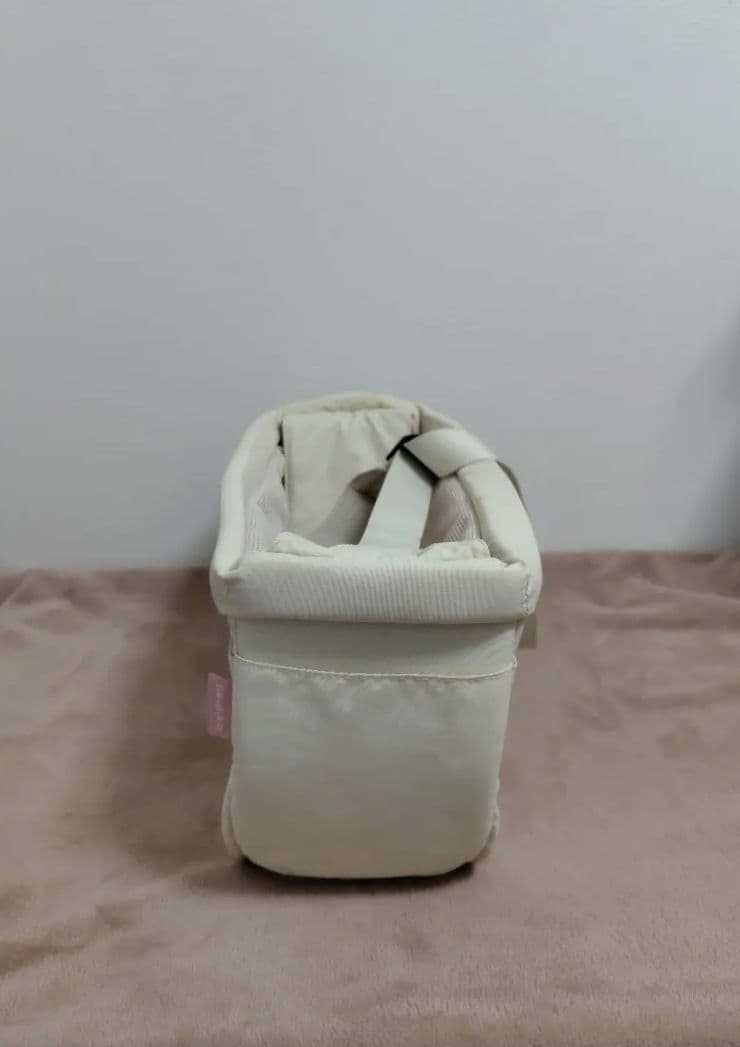 キャリーバッグ　L　推奨8kgまで　クリーム　安全リード2本　クッション付　美品
