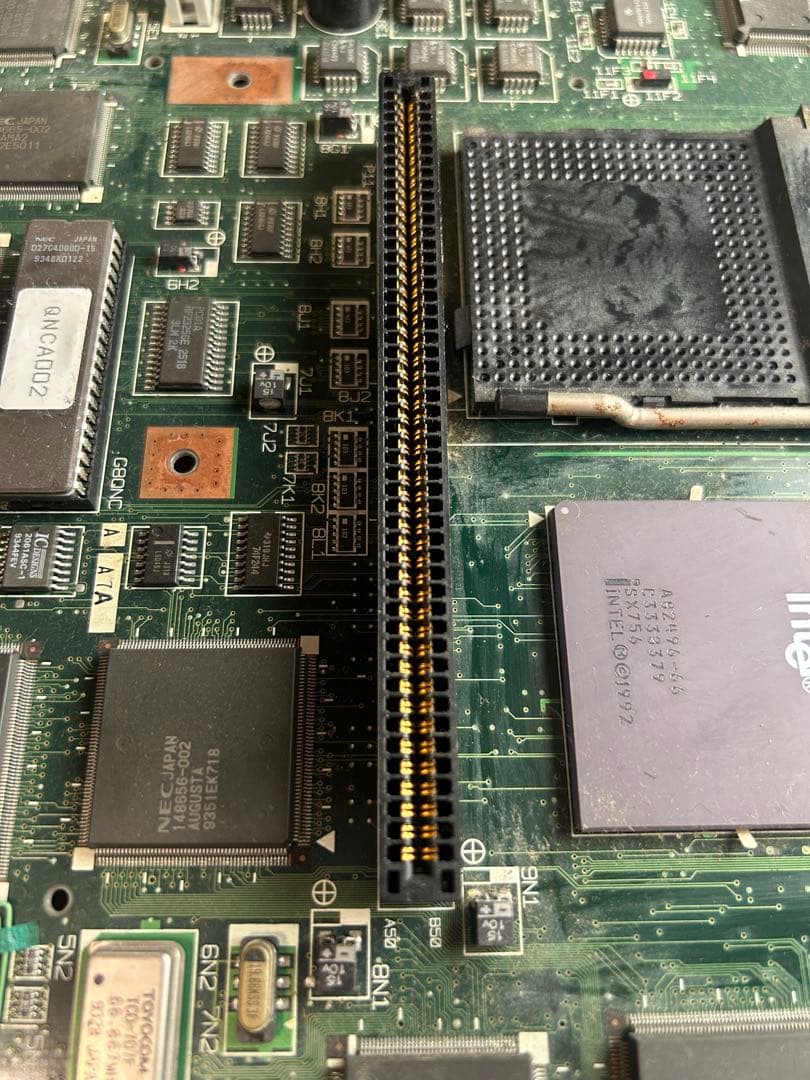NEC PC-98用 初期 マザーボード Intel薄紫セラミックICチップ付き
