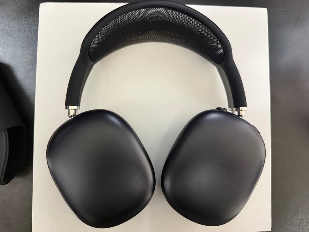 AirPods max 黒