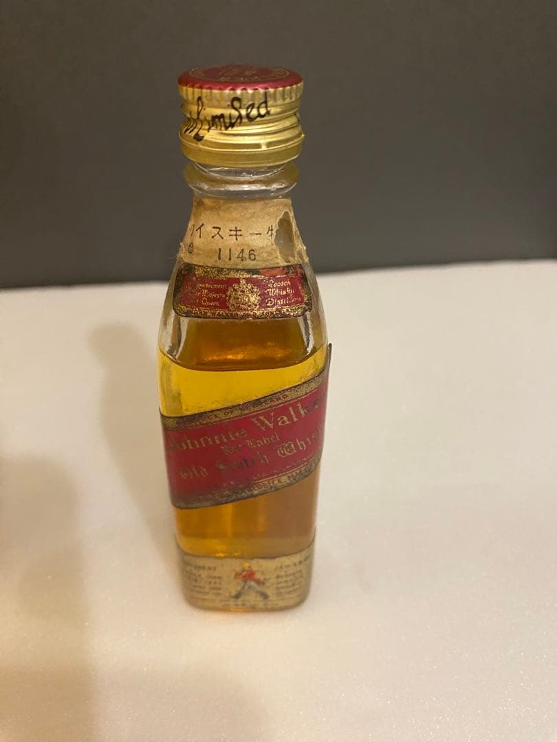ジョニ黒12&ジョニ赤&ジョニ黒、赤190ml＆ジョニ黒3、赤48ml古酒8本