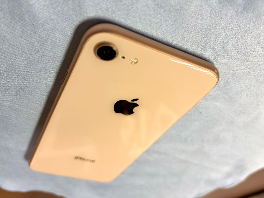 Apple iPhone 8 64GB ピンクゴールド