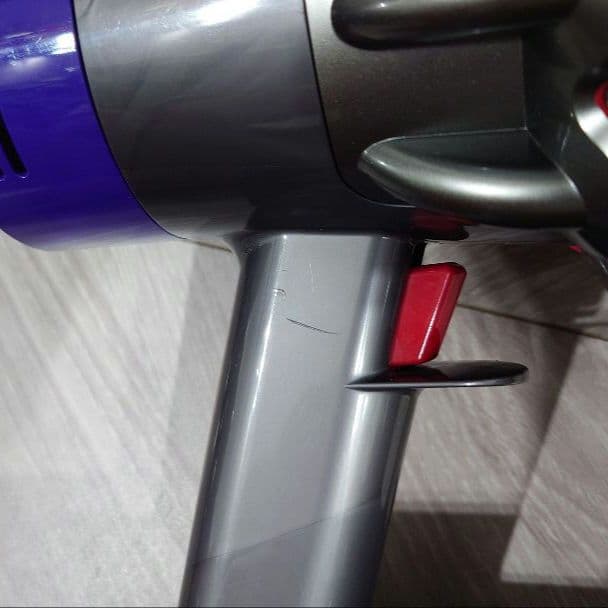 ⑮ダイソン dyson V10 SV12 本体のみ エコモード48分