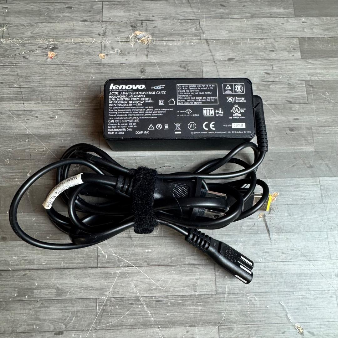②Lenovo レノボ ThinkPad13 20GJ-S01N00 ノートPC