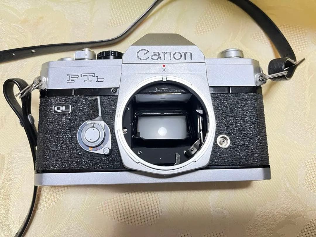 Canon　キャノン　FTb 明るいＦ1.4純正レンズ　フィルムカメラ