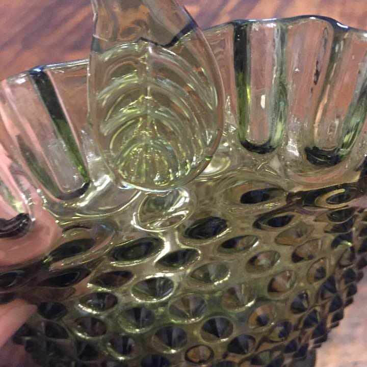 ガラスのバスケット