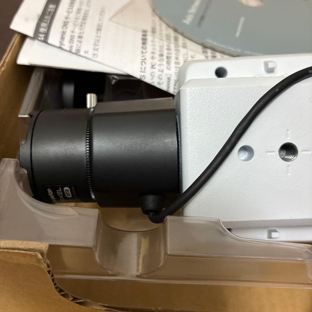 AXIS M3024 P1344 防犯カメラ　ネットワークカメラ　動作未確認