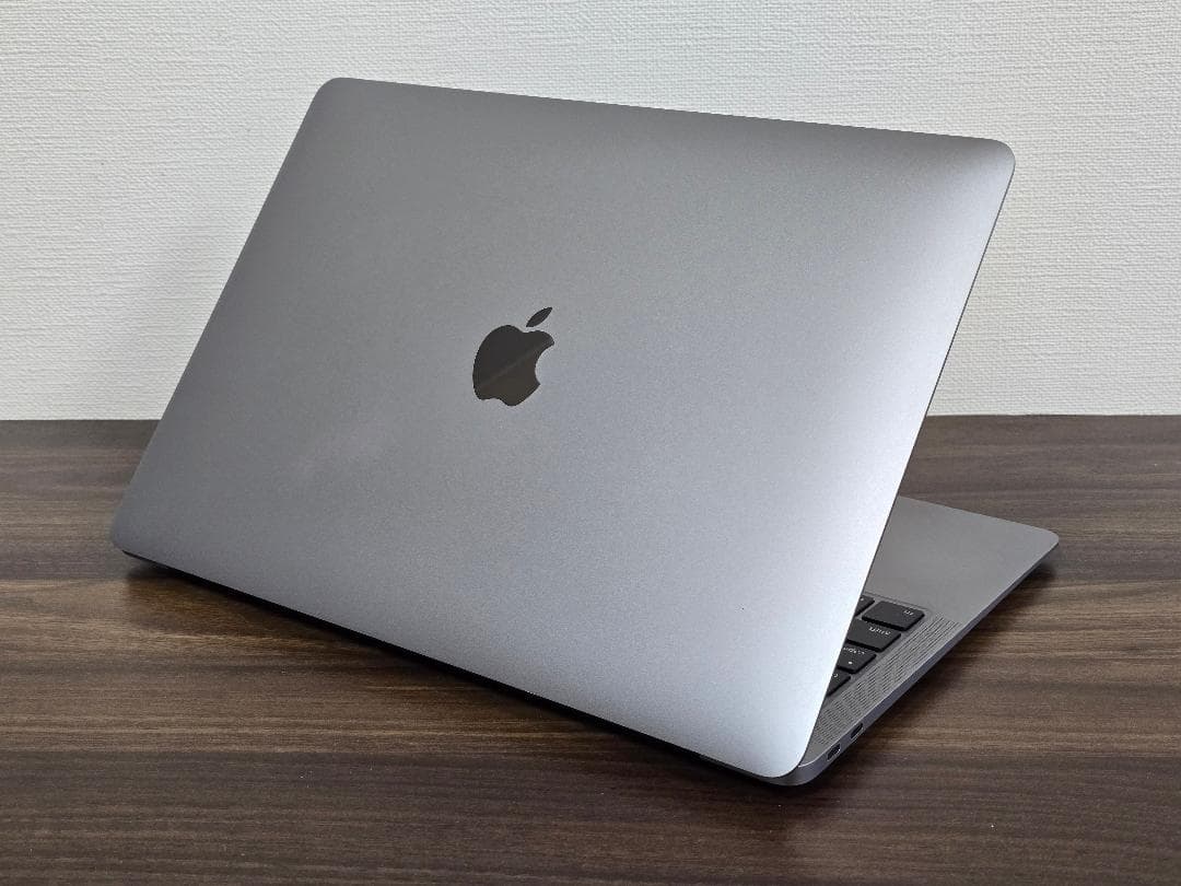 充電91 MacBook Air 2020 13型 i5 1TB USキーA3