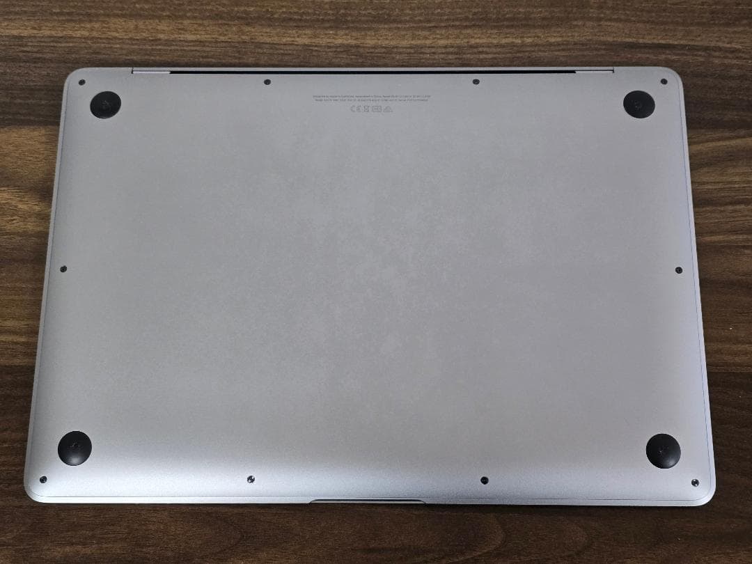 充電91 MacBook Air 2020 13型 i5 1TB USキーA3