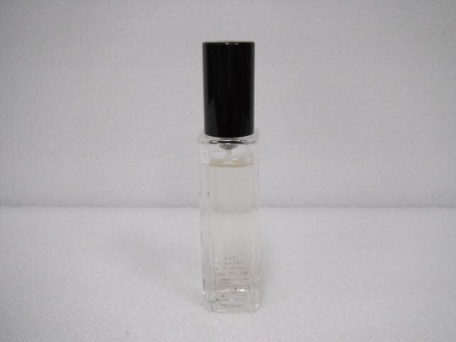 美品 ゲラン ムスクウートルブラン オーデパルファン 香水 元は20ml