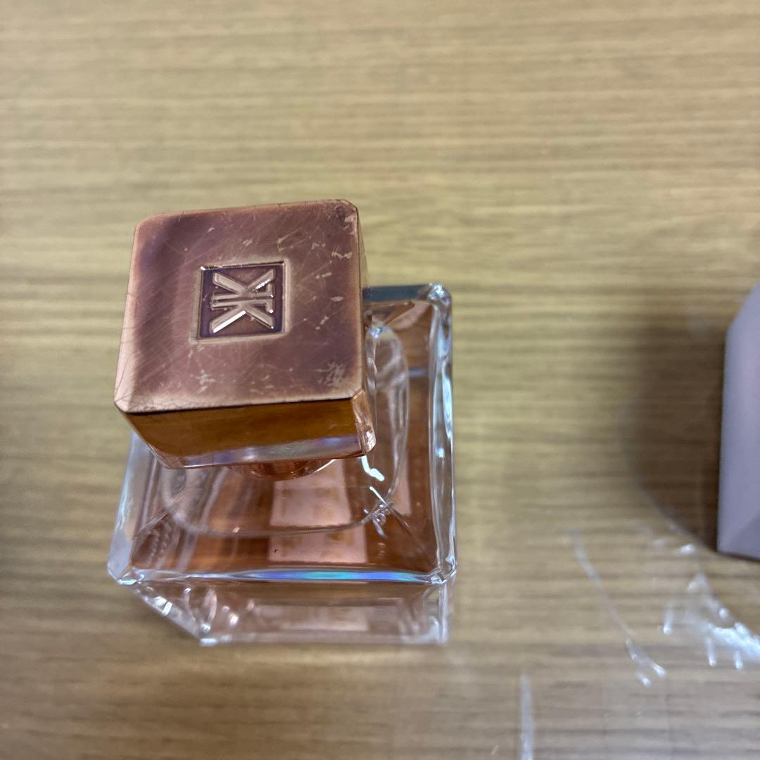 日本語表記 フェミナン プルリエル オードパルファム 70mL