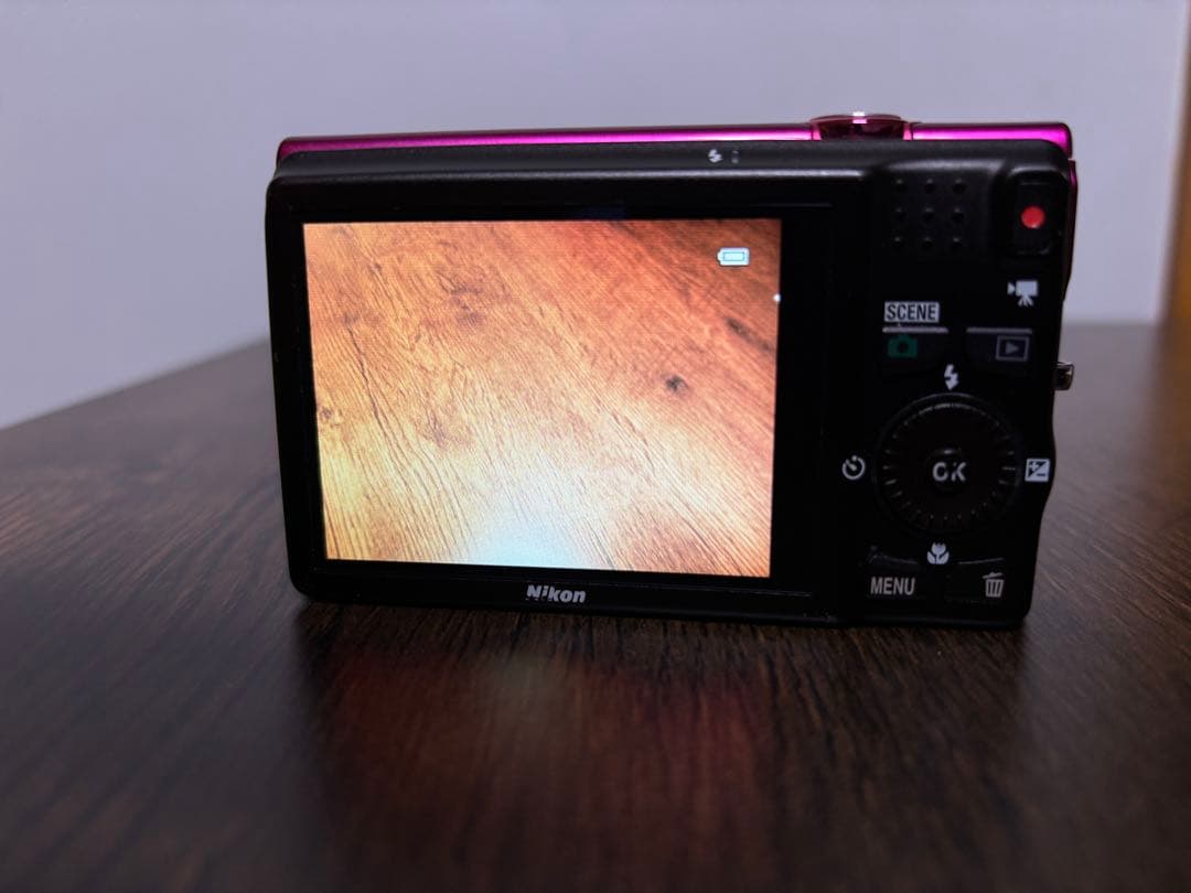 【人気のピンク】Nikon COOLPIX S6200