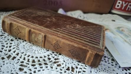フランス アンティーク古洋書 Missel 祈禱書 本革装丁（三方金）